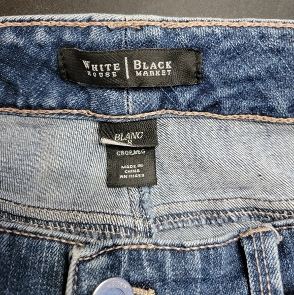WHITE House Black Market Blanc Crop Leg Jeans Blue Size 8 - Picture 4 of 4